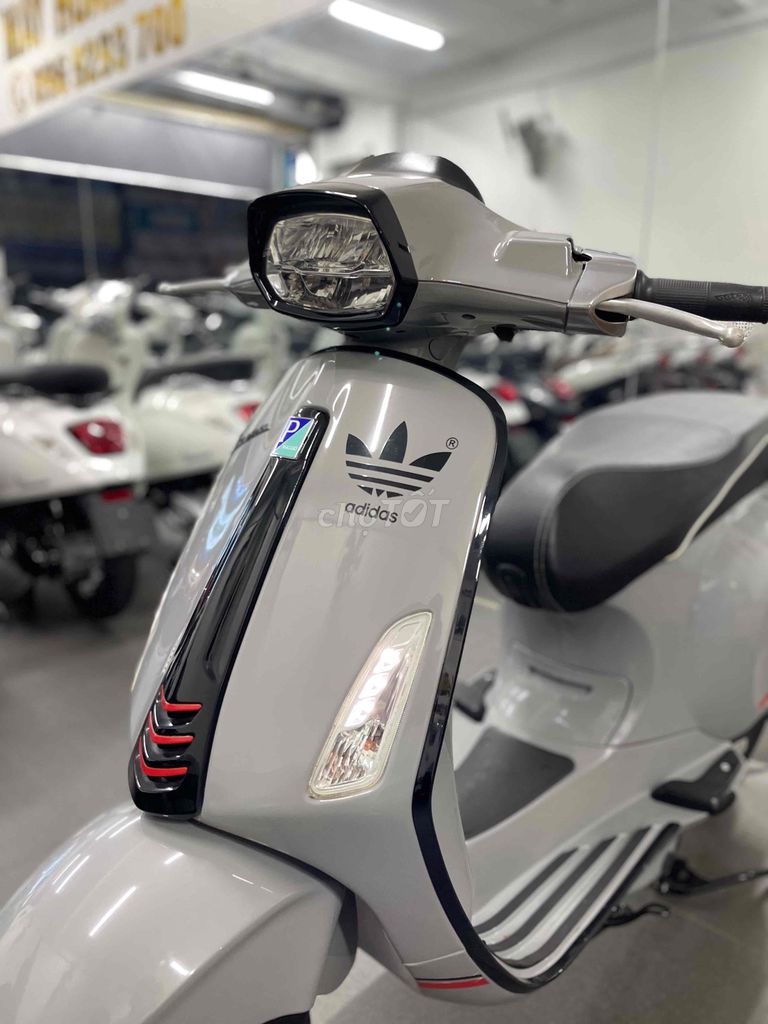 Vespa spint 100%  chính chủ. Mua bán Xe máy tại Quận Phú Nhuận Tp Hồ Chí Minh được đăng bởi DŨNG HOÀNG  hình 6