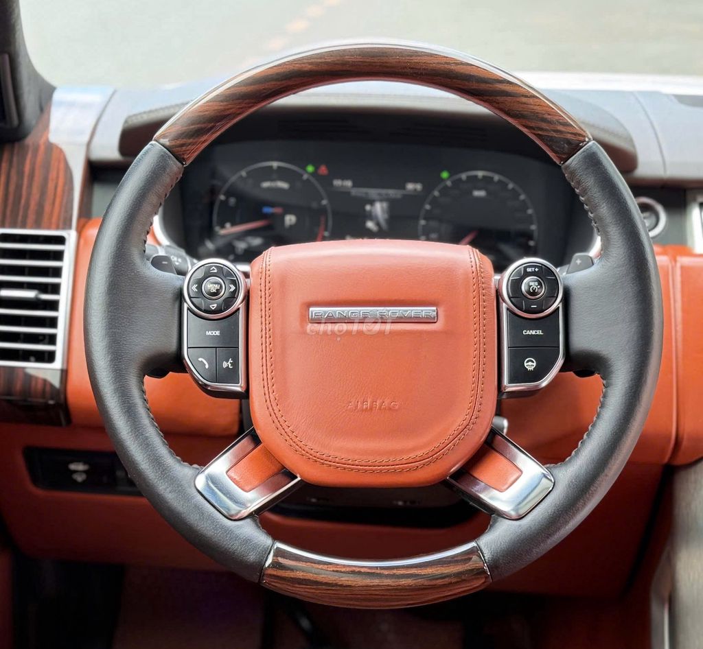 RangRover HSE "THÙNG TO" up to AutobioGraphy 2021. Mua bán Ô tô tại Quận Bình Thạnh Tp Hồ Chí Minh được đăng bởi Hoàng Phát hình 2