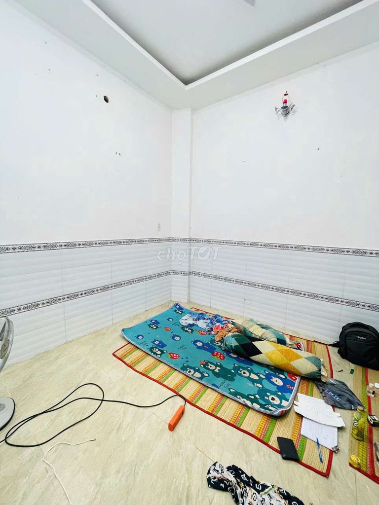 kẹt tiền ngân hàng bán gấp nhà măt đường bà điểm 5-1b