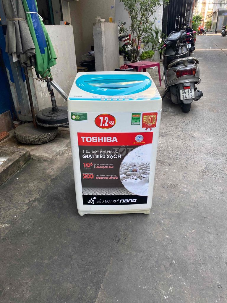 Máy giặt toshiba còn đẹp hình thực tế xài ok. Mua bán Máy giặt tại Quận 11 Tp Hồ Chí Minh được đăng bởi MẠNH CƯỜNG hình 1