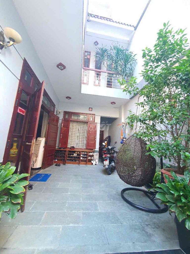 Cho thuê nhà 3 tầng kiệt Ô Tô Trần Phú gần chợ Hàn