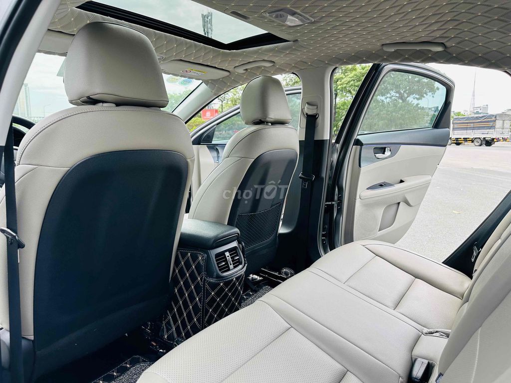 Kia Cerato 2019 1.6 AT Luxury - 59000 km. Mua bán Ô tô tại Quận Nam Từ Liêm Hà Nội được đăng bởi A Phương hình 9