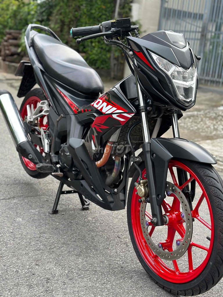 Sonic 150 2018 (nhập Indo) Đen đỏ máy zin xe đẹp