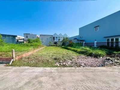 Bán gấp lô đất 93m2 giá 890 triệu Tỉnh Lộ 15, Tân Thạnh Đông, Củ Chi. Mua bán Đất tại Huyện Củ Chi Tp Hồ Chí Minh được đăng bởi mr anh