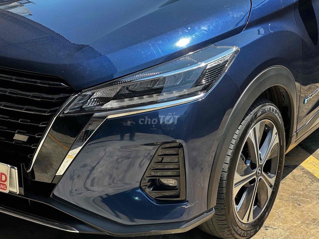 Nissan Kicks 2023 e-Power V - 25000 km. Mua bán Ô tô tại Quận Tân Phú Tp Hồ Chí Minh được đăng bởi Thuý Thanh hình 6