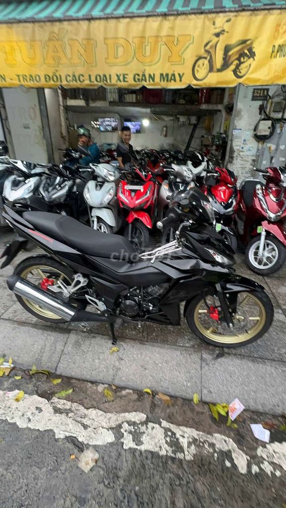 Honda Winner 2019 Черный 90% новый