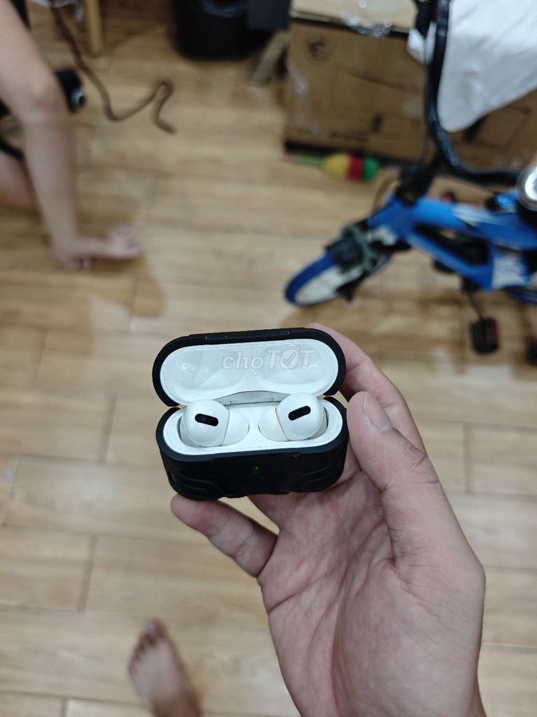 Tai nghe Apple AirPods Pro 1 Trắng. Mua bán Tivi, Âm thanh tại Quận Cái Răng Cần Thơ được đăng bởi Hoàng Giang hình 1