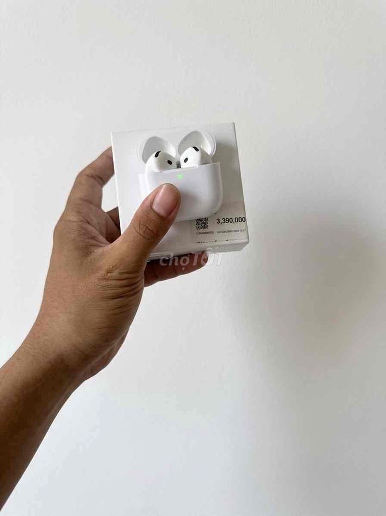 Apple AirPods 4 Trắng Đã sử dụng. Mua bán Tivi, Âm thanh tại Huyện Dương Minh Châu Tây Ninh được đăng bởi Thanh Long hình 1
