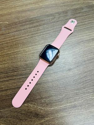 Watch Series 5 40mm – Vỏ nhôm hồng nữ tính. Mua bán Thiết bị đeo thông minh tại Quận Cầu Giấy Hà Nội được đăng bởi Trần Tĩnh