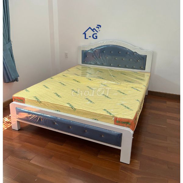 Giường sắt-Giường sắt-Giường sắt-Giường sắt-. Mua bán Giường, chăn ga gối nệm tại Thành phố Thủ Đức Tp Hồ Chí Minh được đăng bởi NỘI THẤT LÂM GIA PHÁT  hình 1