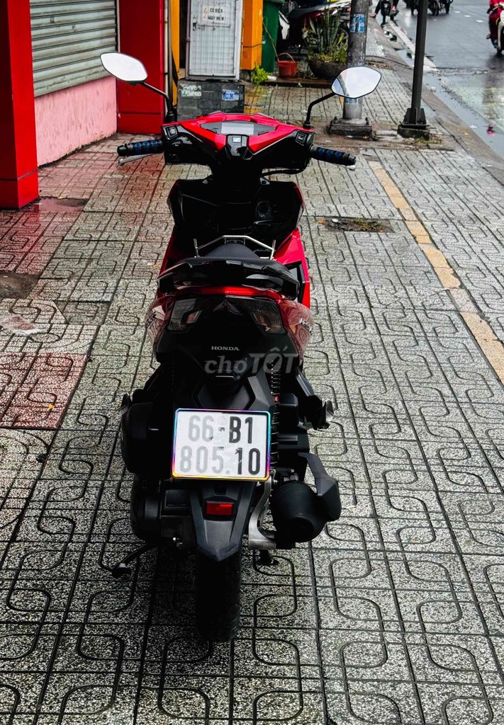 Honda Air Blade 125 2022 красно-черный, 9 владельцев