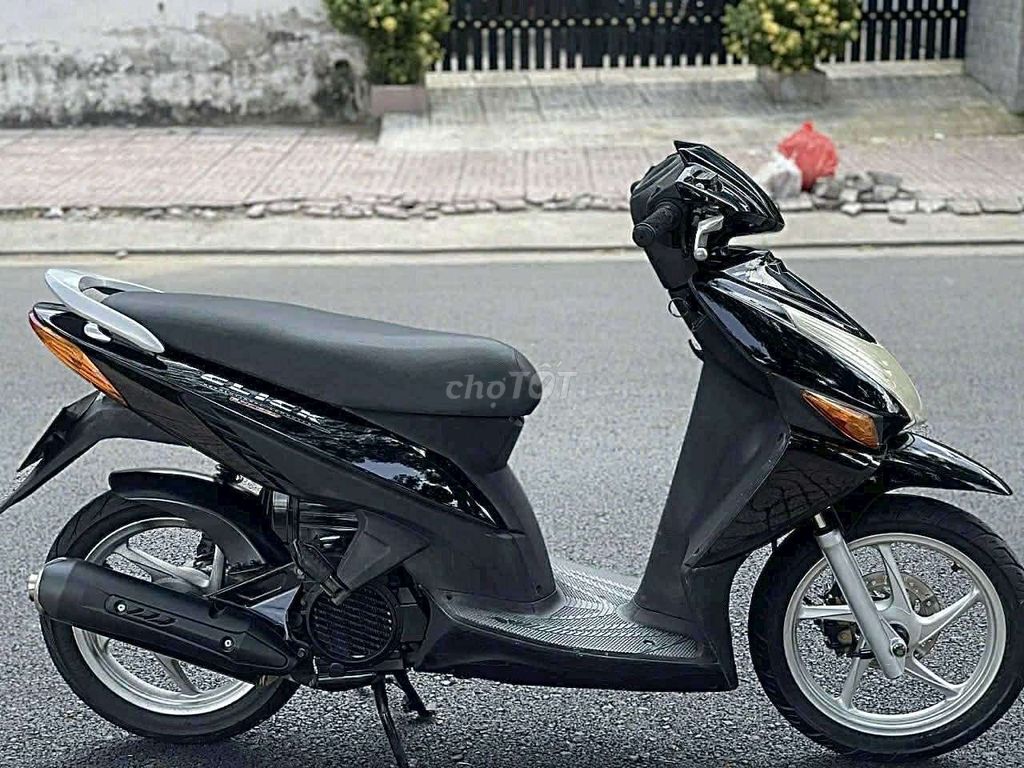 Honda click 110 xe máy êm BCT. Mua bán Xe máy tại Quận 8 Tp Hồ Chí Minh được đăng bởi Đặng Thái Hòa hình 4