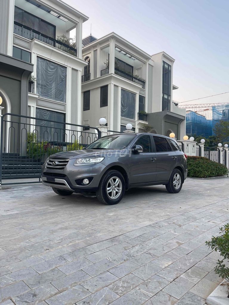 Hyundai Santa Fe 2011 - 168888 km. Mua bán Ô tô tại Quận Tây Hồ Hà Nội được đăng bởi long hình 2