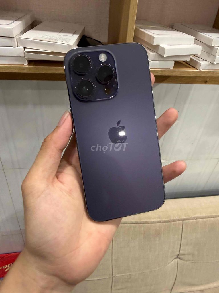iPhone 14 Pro 256GB Tím Đã qua sử dụng. Mua bán Điện thoại tại Thành phố Long Xuyên An Giang được đăng bởi NND hình 1