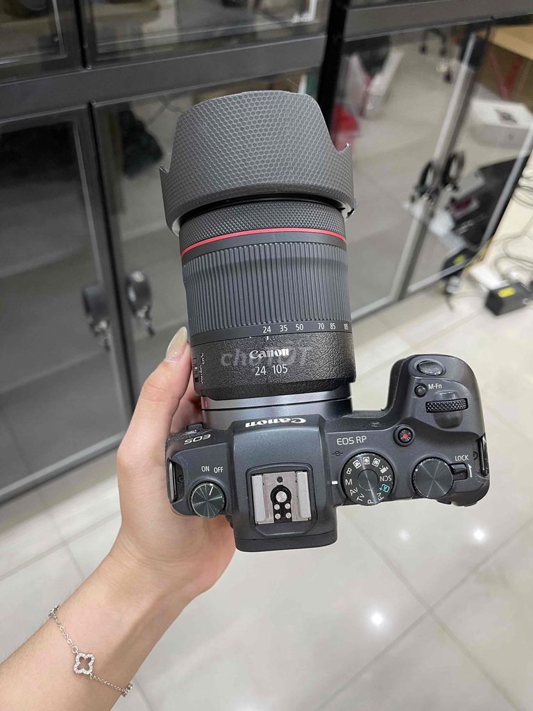 Máy ảnh Canon EOS RP. Mua bán Máy ảnh, Máy quay tại Quận Hai Bà Trưng Hà Nội được đăng bởi Ng Phương Linh hình 1