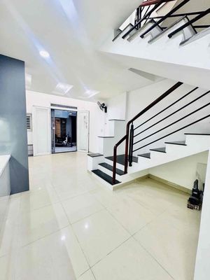 Townhouse 32 m² · 3 bed · Đường Trần Khắc Chân
