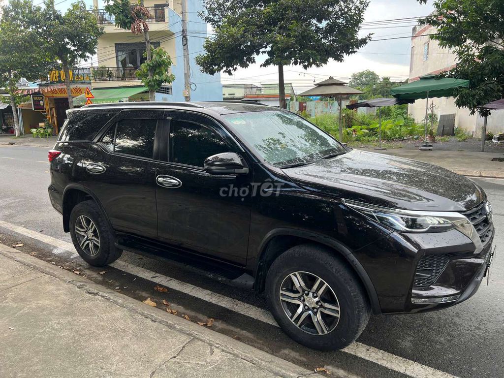 Toyota Fortuner 2.4G 2020 model 2021 - Chính chủ. Mua bán Ô tô tại Thành phố Dĩ An Bình Dương được đăng bởi Lâm Thái hình 3