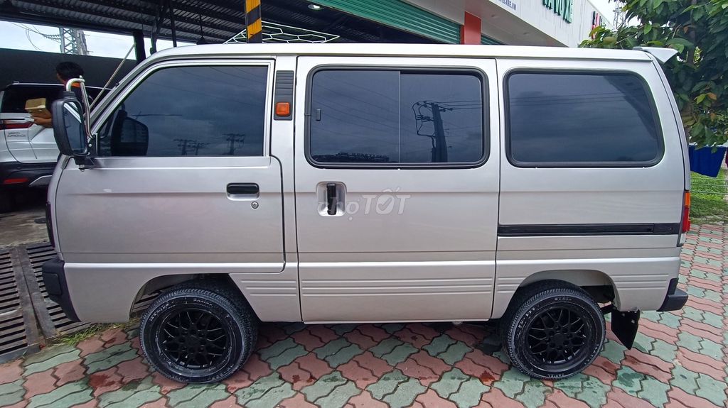 Suzuki Blind Van 7 chỗ 2005 đại tu như mới. Mua bán Ô tô tại Quận 5 Tp Hồ Chí Minh được đăng bởi Tuyet hình 3