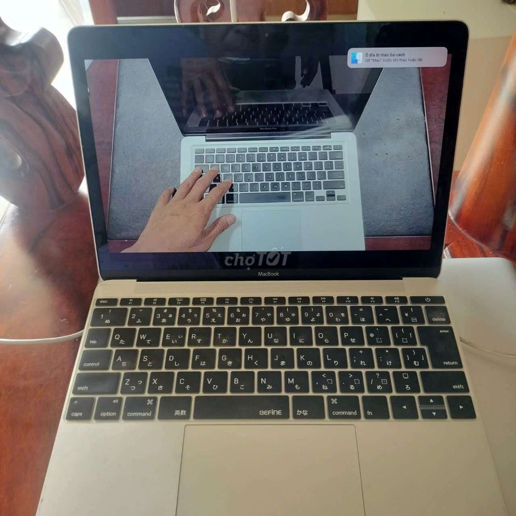 Apple Macbook Retina M3 12 inch 8GB/512GB Bạc. Mua bán Laptop tại Quận Bình Thuỷ Cần Thơ được đăng bởi Shop Hàng Nhật Giá Rẻ hình 1