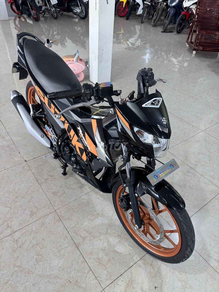 Suzuki Raider 2022 siêu đẹp