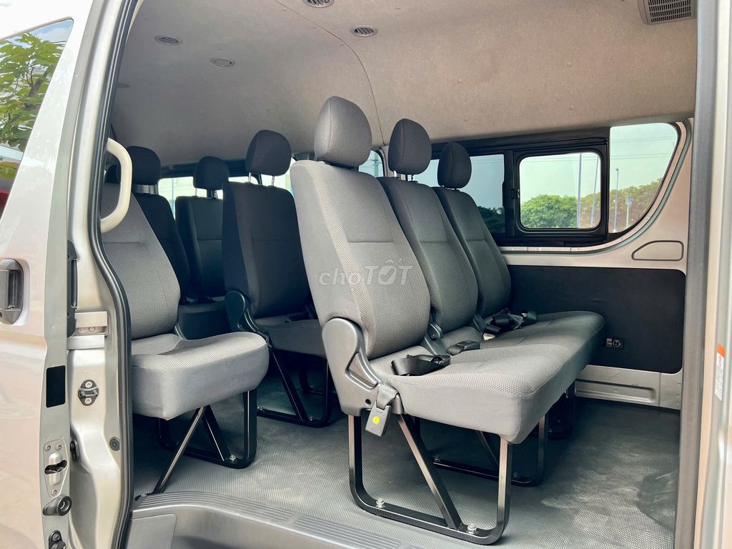 Hiace 2018 3.0L - CHẤT XE ĐẸP - GIÁ CÒN GIẢM. Mua bán Ô tô tại Thành phố Thủ Đức Tp Hồ Chí Minh được đăng bởi Lê Phạm Như Ngọc hình 7