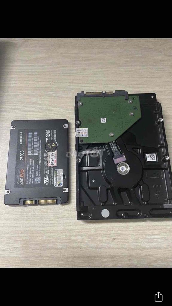 Dư 2 ổ cứng ssd vs hdd