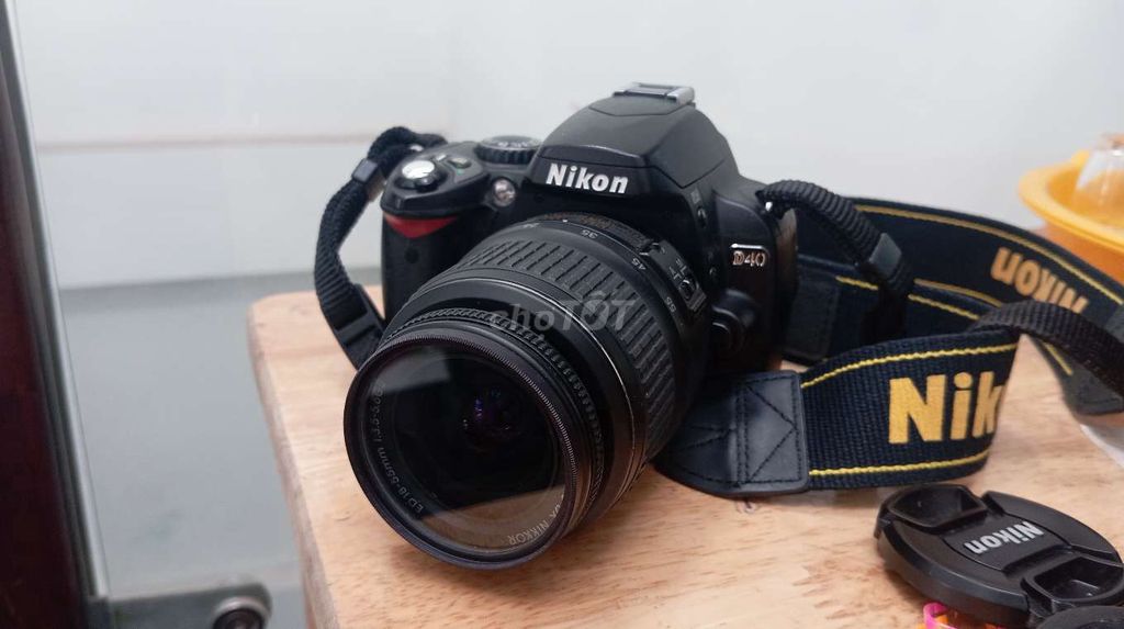 Máy ảnh Nikon D40 ống kính 18-55 DX Đen. Mua bán Máy ảnh, Máy quay tại Quận 12 Tp Hồ Chí Minh được đăng bởi Phúc Quang hình 1