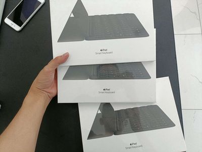 Keyboard Folio iPad 10.2-10.5inch chính hãng apple. Mua bán Máy tính bảng tại Quận Thanh Khê Đà Nẵng được đăng bởi TT PHONE 