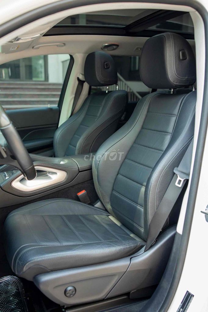 Mercedes Benz GLS 450 4Matic 2022 - 29999 km. Mua bán Ô tô tại Quận 7 Tp Hồ Chí Minh được đăng bởi Thế Giới Xe Đức Sài Gòn hình 6