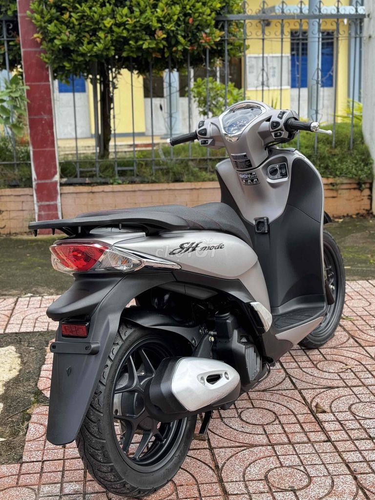 Thanh Lý Shmode 2020 ABS  Fom Cũ Chuẩn Zin Cọp. Mua bán Xe máy tại Thành phố Buôn Ma Thuột Đắk Lắk được đăng bởi Cửa Hàng Xe Máy 297 Nguyễn văn cừ hình 3