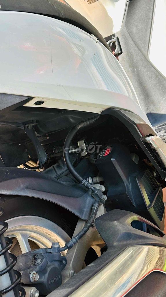 Honda SH 2016 Trắng Nguyên zin. Mua bán Xe máy tại Quận Nam Từ Liêm Hà Nội được đăng bởi Trung hình 4