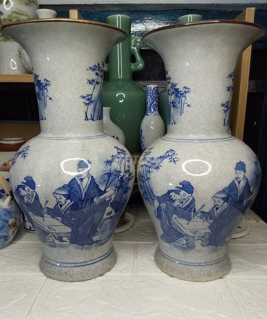 Bình hoa Gốm sứ Xanh lam 27cm. Mua bán Đồ sưu tầm, đồ cổ tại Quận Bình Tân Tp Hồ Chí Minh được đăng bởi Trịnh tuấn hình 1