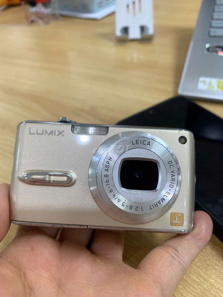 Máy ảnh Panasonic DMC-FX07 Vàng đồng. Mua bán Máy ảnh, Máy quay tại Huyện Hoài Đức Hà Nội được đăng bởi tony phan hình 1