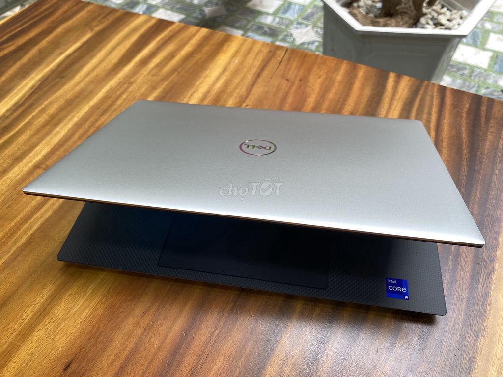 Dell XPS 9510 i9-11900H, 16GB/512GB RTX 3050Ti. Mua bán Laptop tại Quận Tân Bình Tp Hồ Chí Minh được đăng bởi Nguyễn Phi triều hình 1