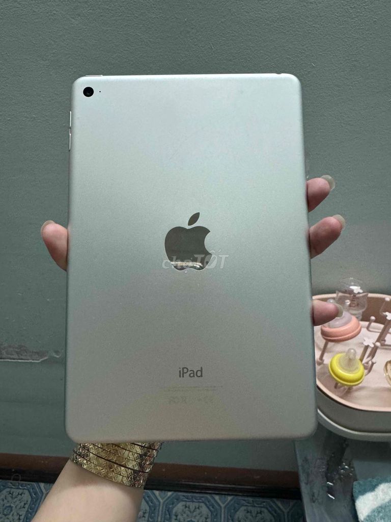 Apple iPad mini 4 64GB full chức năng đẹp keng. Mua bán Máy tính bảng tại Quận Tân Bình Tp Hồ Chí Minh được đăng bởi Trâm hình 1