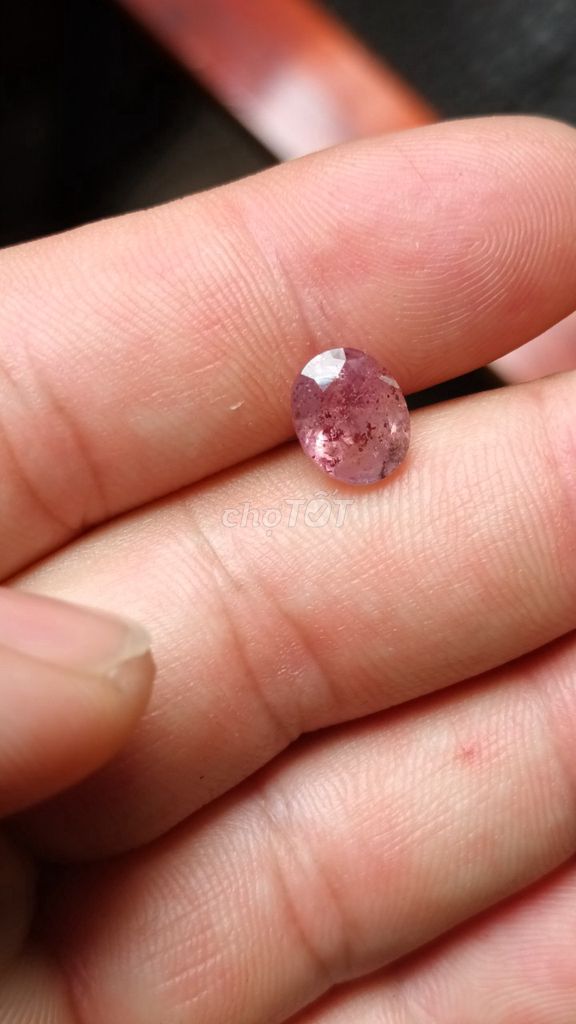 Bán viên đá quý zincon hồng tự nhiên y hình