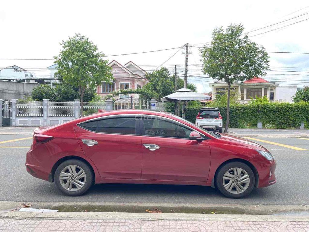 Hyundai Elantra 2020 1.6 AT bản full siêu mới!