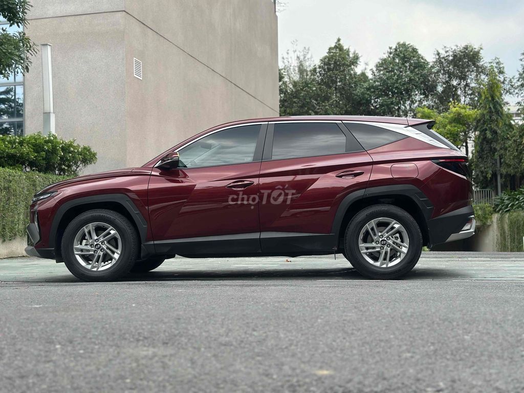 Hyundai Tucson 2.0AT Sx 7/2025 Odo 3.000 km NhưMới. Mua bán Ô tô tại Quận 8 Tp Hồ Chí Minh được đăng bởi Hiếu Trần hình 4