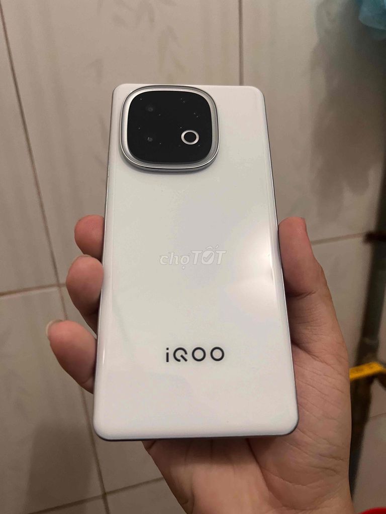 IQOO Z10 TURBO PLUS 12GB/256GB Trắng Đã sử dụng. Mua bán Điện thoại tại Thành phố Thuận An Bình Dương được đăng bởi Minh Huy hình 1
