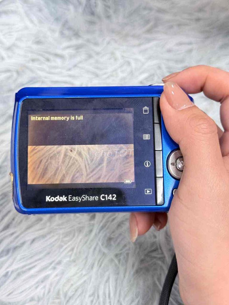 Máy ảnh Kodak EasyShare C142 Xanh. Mua bán Máy ảnh, Máy quay tại Quận 5 Tp Hồ Chí Minh được đăng bởi Phan Thế Phong  hình 1