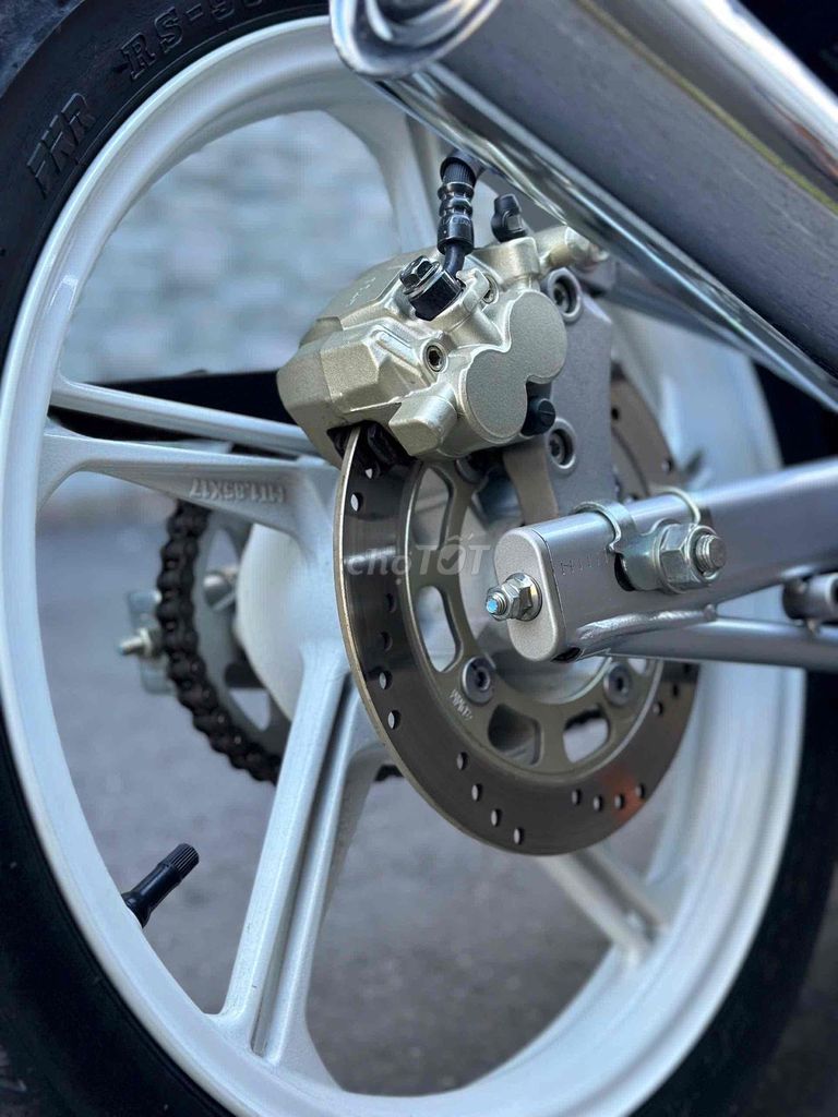 cần bán dinamix 2 thì xe thùng. Mua bán Xe máy tại Huyện Tân Phú Đồng Nai được đăng bởi Lê thê đai hình 13