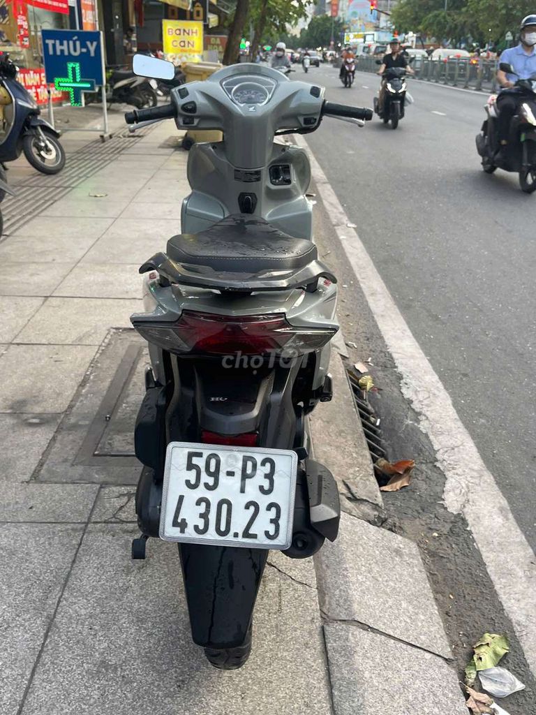Vision Bản cao cấp 2023 mới 90% Bstp chính chủ. Mua bán Xe máy tại Quận Tân Phú Tp Hồ Chí Minh được đăng bởi Tuanduy hình 3