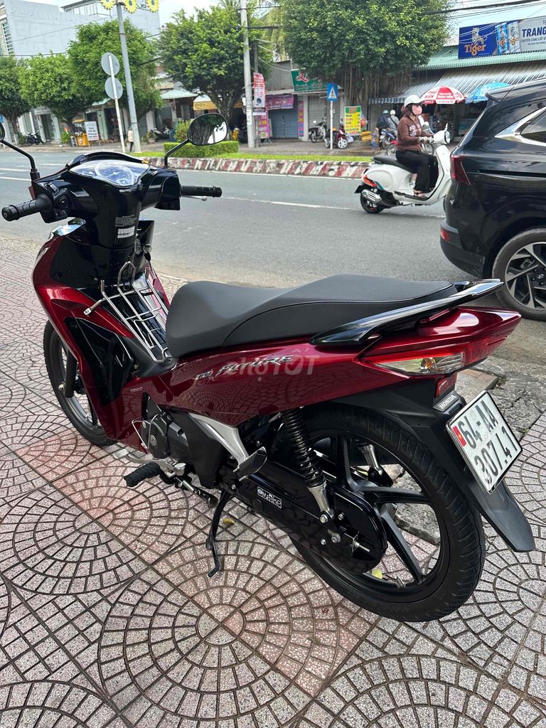 Honda Future FI 2025 như mới vĩnh long. Mua bán Xe máy tại Thành phố Vĩnh Long Vĩnh Long được đăng bởi xe máy Tùng Beo hình 11