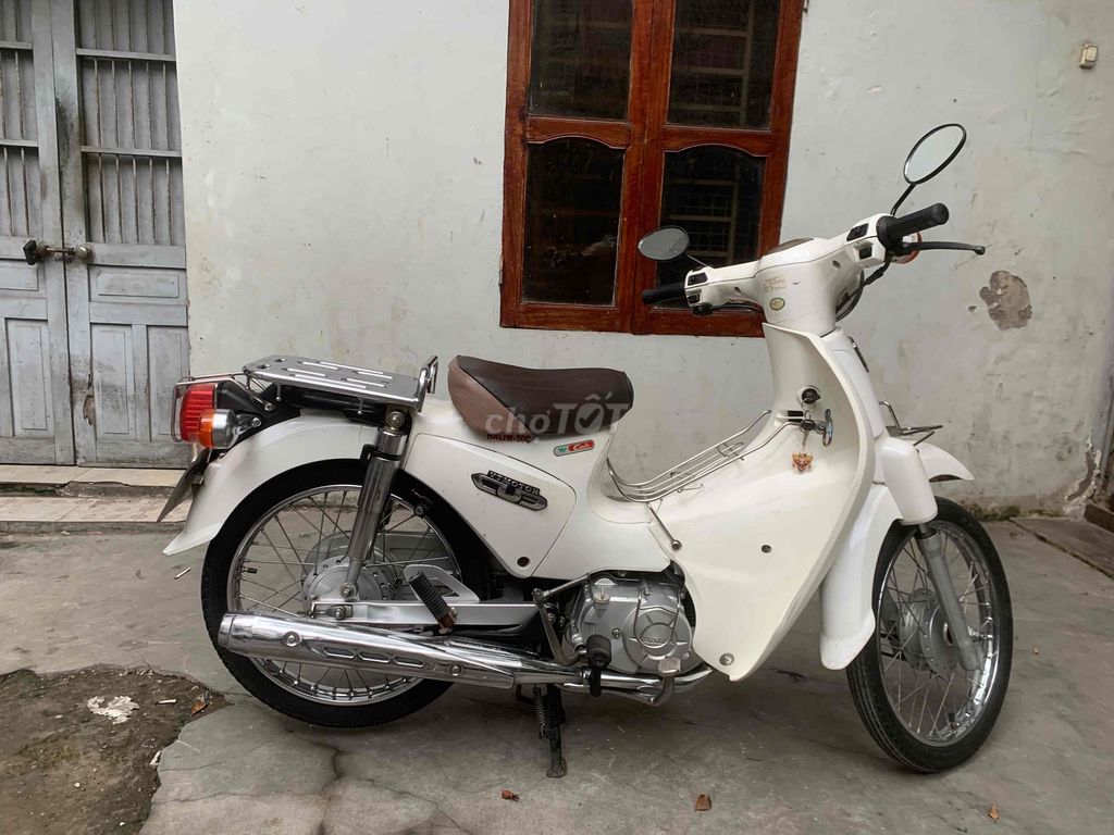 Xe Cub 50cc Halim màu trắng. Mua bán Xe máy tại Quận Hai Bà Trưng Hà Nội được đăng bởi Nguyễn Đức Quang hình 3