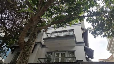 Chính chủ bán biệt thự mặt phố Thọ Tháp, Cầu Giấy, 189m, 4 tầng, 87 tỷ