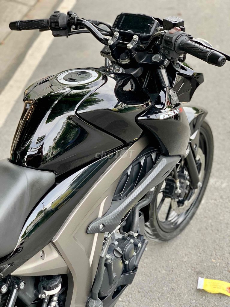 Suzuki GSX-S150 2017 biển HCM chính chủ xe đẹp zin. Mua bán Xe máy tại Thành phố Thủ Đức Tp Hồ Chí Minh được đăng bởi iMotorbike Khương Phan hình 10