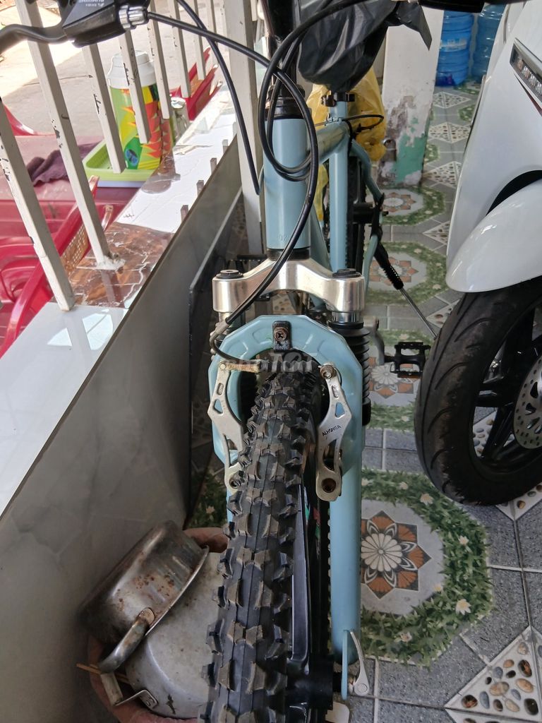 Xe đạp địa hình Bianchi Nhật Bản Xanh dương. Mua bán Xe đạp tại Quận Ninh Kiều Cần Thơ được đăng bởi Tên chưa cung cấp hình 1