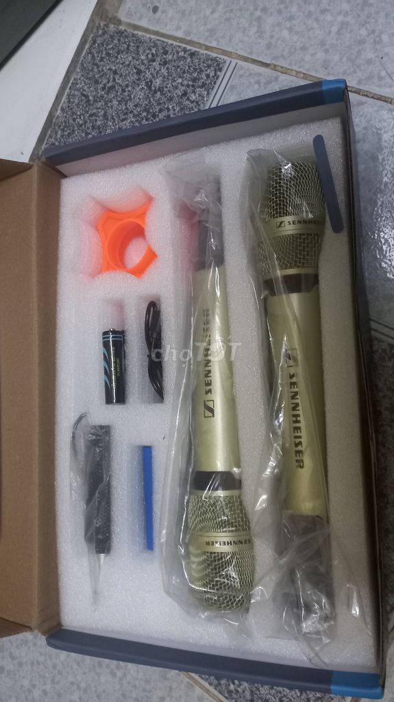 Micro cao cấp Sennheiser. Mua bán Tivi, Âm thanh tại Thành phố Thủ Đức Tp Hồ Chí Minh được đăng bởi Luu Thi Tan hình 1