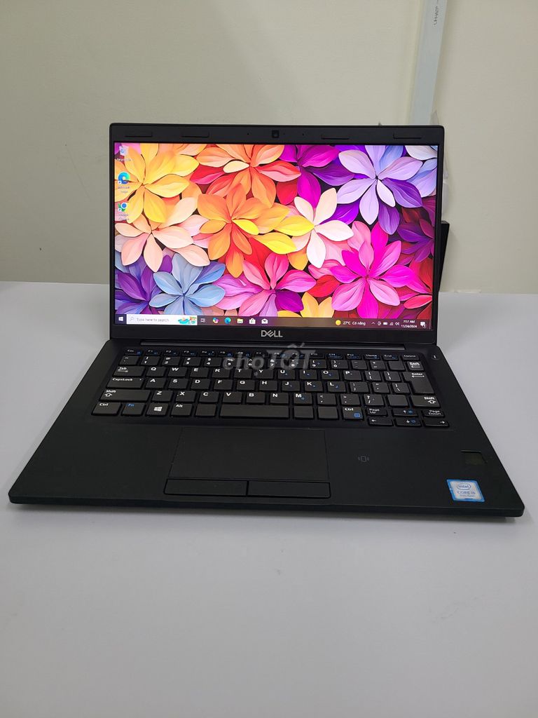 Dell 7390, FHD, IPS, LTE, 99%, I5-8350/8GB/SSD 256