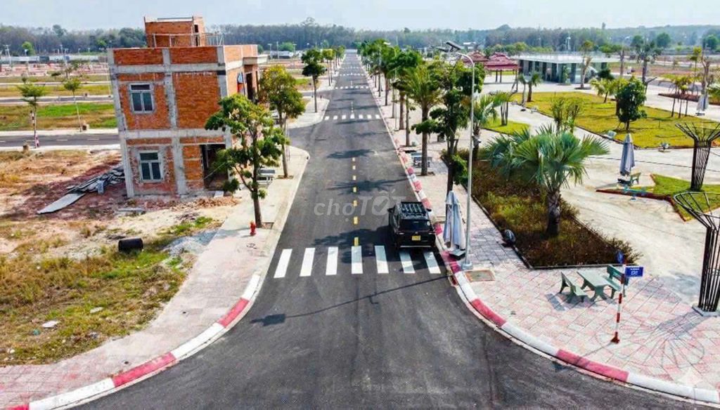 cần sang lại lô đất vị trí đẹp để ac đầu tư